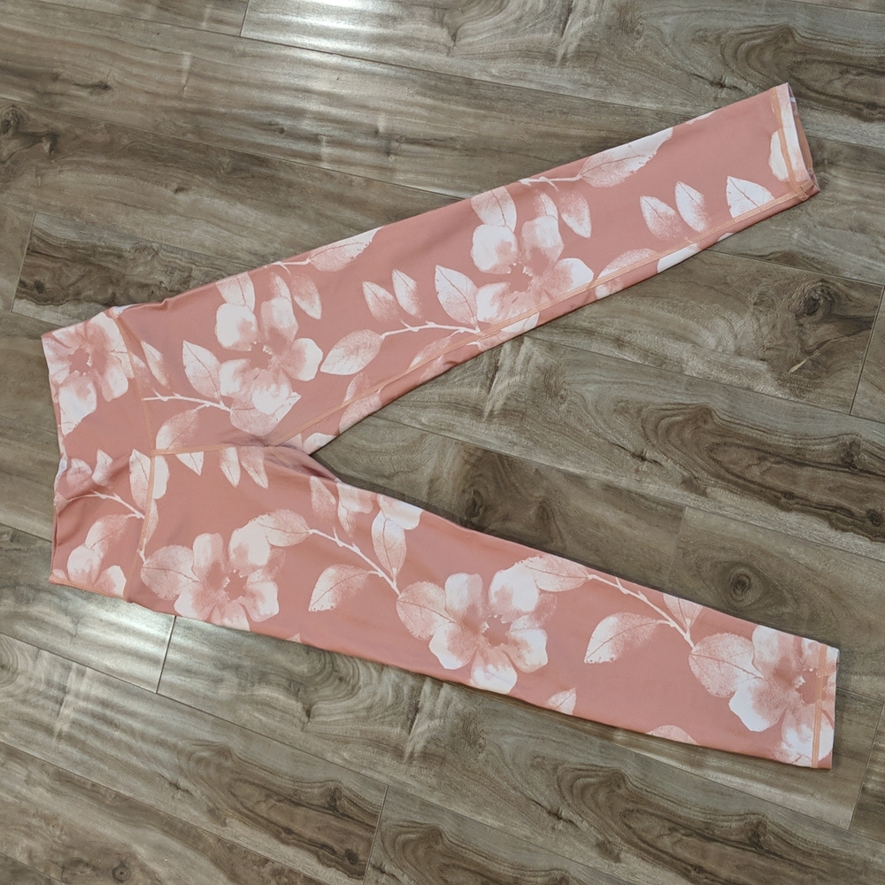 ❄️ 3/$30 AERIE Floral Salmon Pink Athletic Leggings